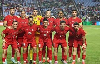 Türkiye - İspanya maçının genel bilet satışları...