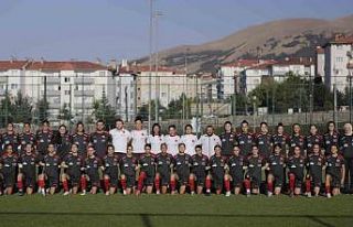 U17 Kız Millî Takımı’nın Erzurum hazırlık...
