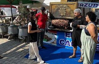 Ulubey festivalinde 300 kilo sahte sucuk ele geçirildi