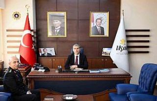 Uşak İl Jandarma Komutanı Özgür Kılıç görevine...