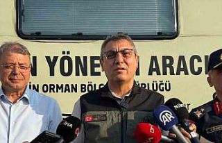 Vali Toros, Mersin’deki orman yangınları ile ilgili...