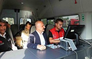 Vali Varol, mobil göç noktası araçlarını inceledi