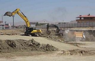 Van’da 800 yataklı şehir hastanesinin inşaatı...