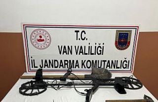 Van’da tarihi eser kaçakçılığı operasyonu:...