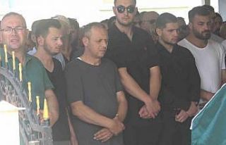 Yalova’da trafik kazasında ölen genç son yolculuğuna...
