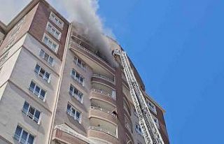 Yangında can pazarı: Mahsur kalanlar kurtarılmaya...