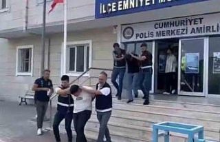 Yaşlı kadına 500 binlik tuzak: Dolandırıcılar...