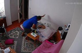 Yatalak annesini döverek komalık etmişti, gözaltına...