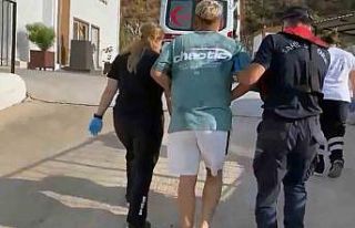 Yatta yaralanan vatandaş Sahil Güvenlik tarafından...