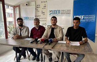 Yemenli 2 öğrenci ve babaları millet bahçesinde...