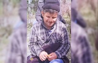 Yolun karşısına geçmek isterken canından oldu