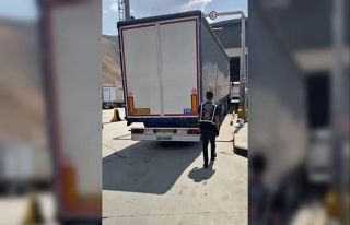 Yüksekova’da tırda 65 kilo uyuşturucu ele geçirildi