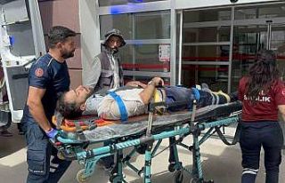 Yüksekten düşen işçi yaralandı