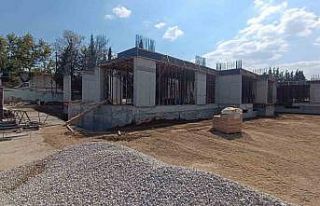 Yunusemre Mesleki Eğitim Merkezi’nin inşaatı...