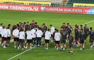 A Milli Futbol Takımı, İspanya maçının hazırlıklarını...