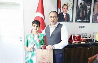 Ağrılı milli sporcu Eyüp Murat Alpaslan’dan...