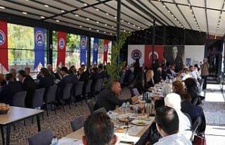 AHİD yönetimi genel kurulun ardından ilk toplantısını...