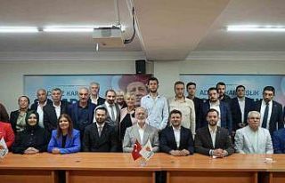 AK Parti Grup Başkanvekili Bahadır Nahit Yenişehirlioğlu:...