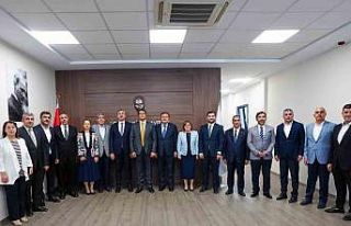 AK Parti Grup Başkanvekili Gül ve Başkan Şahin’den...