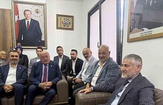 AK Parti Mersin Milletvekili Nureddin Nebati, Avcılar’da...