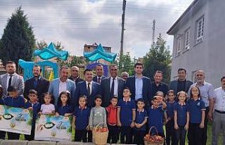 Altıntaş’ta eğitim öğretim yılı doğa sevgisiyle...