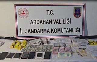 Ardahan’da 20 milyon liralık nitelikli dolandırıcılık...