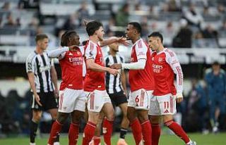 Arsenal, Newcastle United deplasmanında 3 puanı...