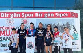 Aydınlı Muaythaiciler Türkiye Şampiyonası’ndan...