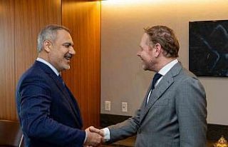 Bakan Fidan, Hollandalı mevkidaşı van Weel ile...