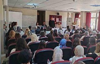 Bandırma HEM’de usta öğreticiler bilgilendirildi