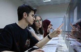 BARÜ’de Elektrik-Elektronik Mühendisliği yüksek...