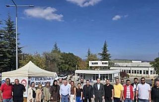 Başkan Dilsiz ve Özdemir’den REHAU işçilerine...