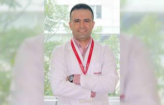 Bebekleri öpmeden önce iyi düşünün