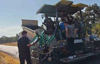 Biga’da sıcak asfalt dökme çalışmaları başladı