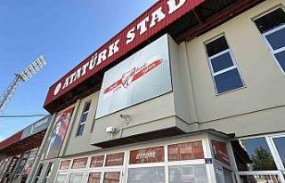 Bolu Atatürk Stadyumu’nda hummalı çalışma