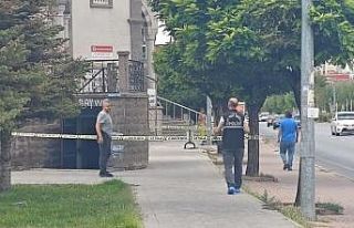 Cami tuvaletinde tartıştığı şahsı bıçaklayan...