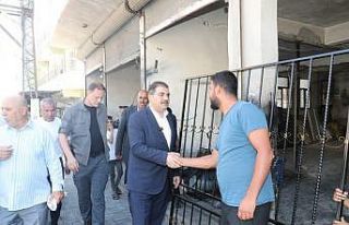 Canpolat, halkla iç içe olmayı sürdürüyor