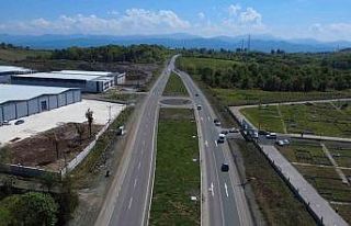 Çarşamba-Ayvacık yolunda çalışmalar hızlandı