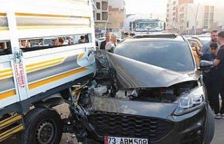 Cizre’de maddi hasarlı zincirleme kaza