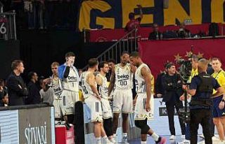 Cumhurbaşkanlığı Kupası’nda tribün olayları...