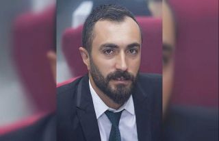 Devrilen traktörün altında kaldı, hayatını kaybetti