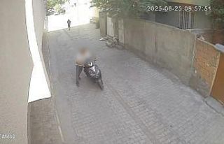 Diyarbakır’da mahalleye musallat olan hırsızlara...