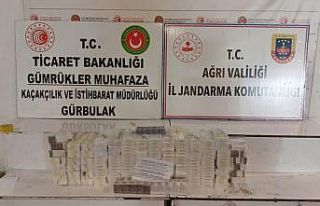 Doğubayazıt’ta tırda 4 bin 450 paket kaçak sigara...