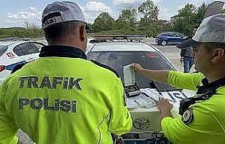 Düzce’de denetimlerde 34’ü alkolden 199 araç...