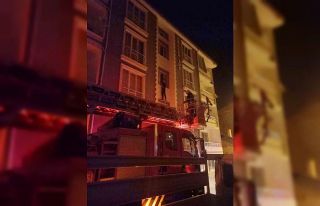 Elazığ’da intihara kalkışan şahsı itfaiye...