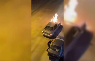 Elazığ’da seyir halindeki otomobil yandı