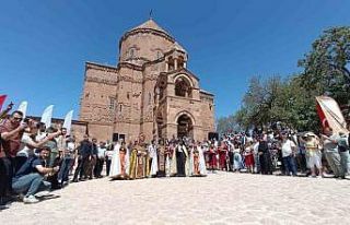 Ermeni ayini sona erdi