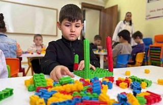 Fatih’te Çocuk Durakları yeni eğitim yılına...