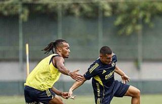 Fenerbahçe, Trabzonspor maçı hazırlıklarına...