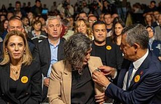 Ferdi Zeyrek’in adı eşi ve kızının öncülüğünde...